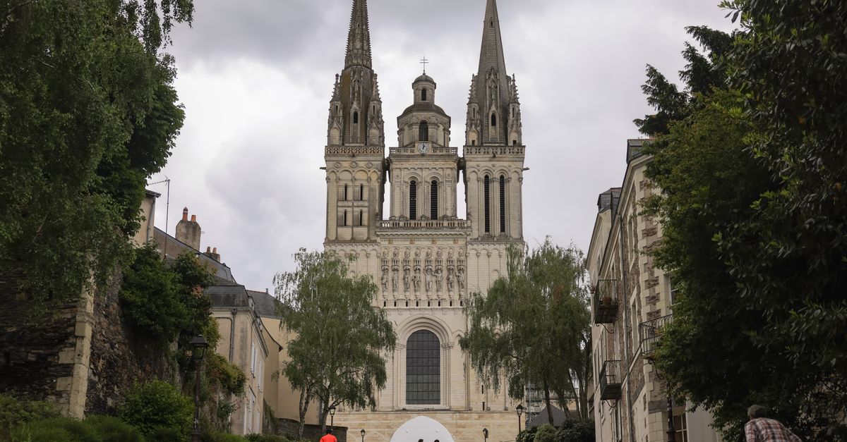 Publier une annonce immobilière à Angers : guide pratique pour vendeurs et agences