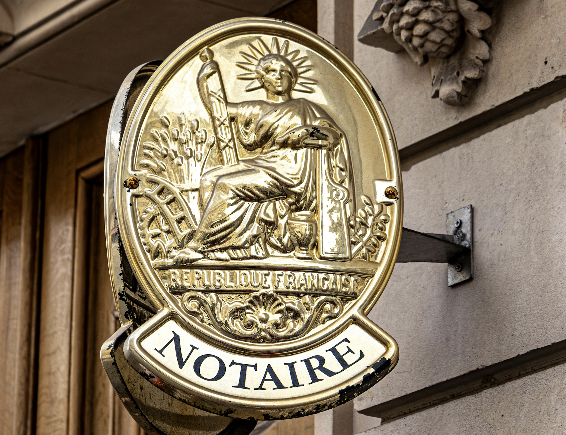 Frais de notaire 2026 : calcul, montant et astuces pour les réduire